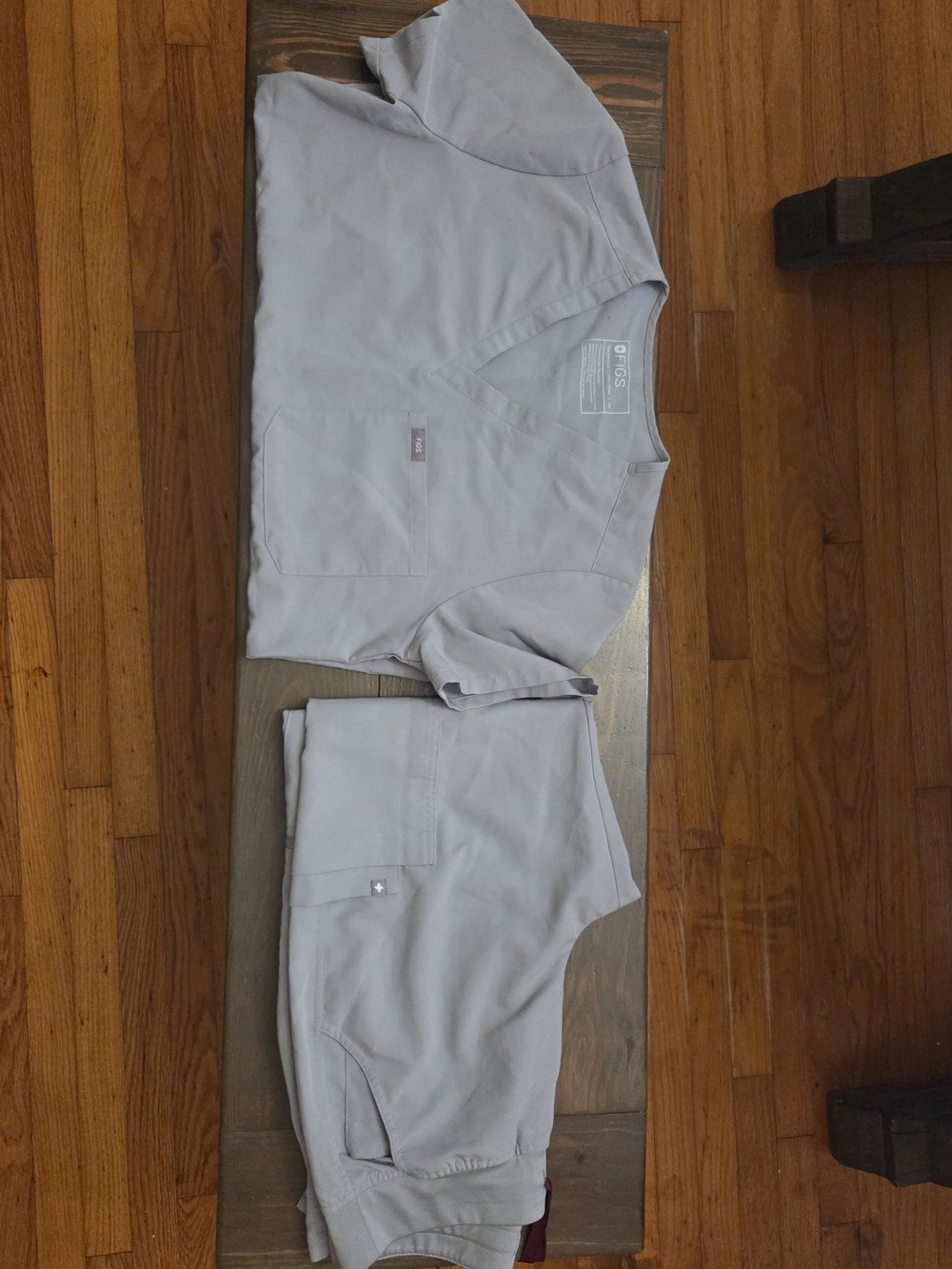 Figs Scrub Set Light Grey